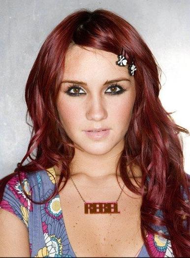 11056418bmarien10242006fw7 - Dulce Maria