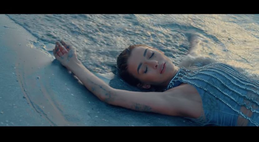 bandicam 2018-09-27 22-28-27-014 - A - tatuaj - 2