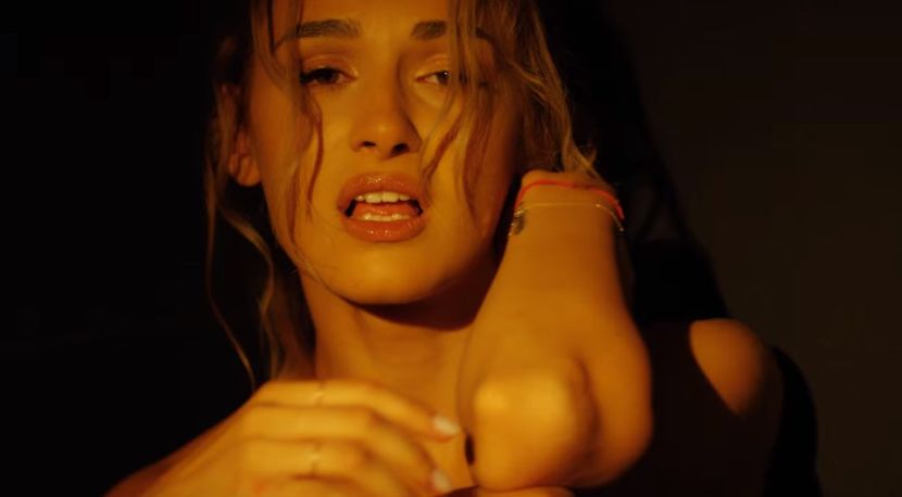 bandicam 2018-09-27 22-28-54-358 - A - tatuaj - 2