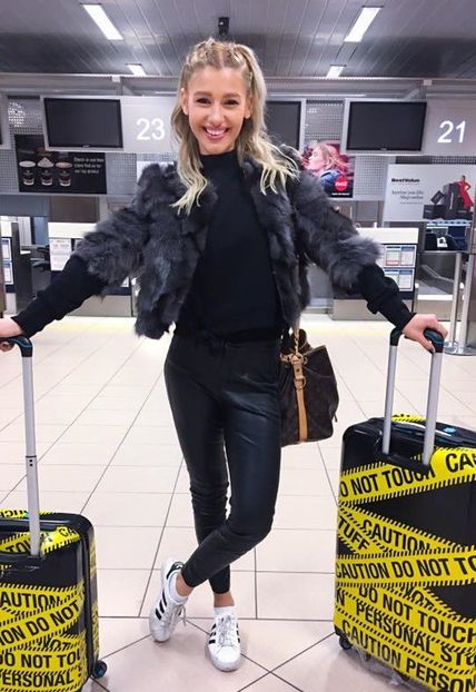 11 - 0 a AE 30idolchallenge