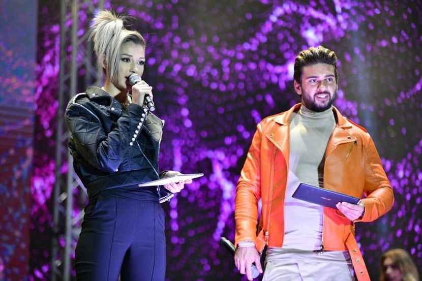 21 - 0 a AE 30idolchallenge