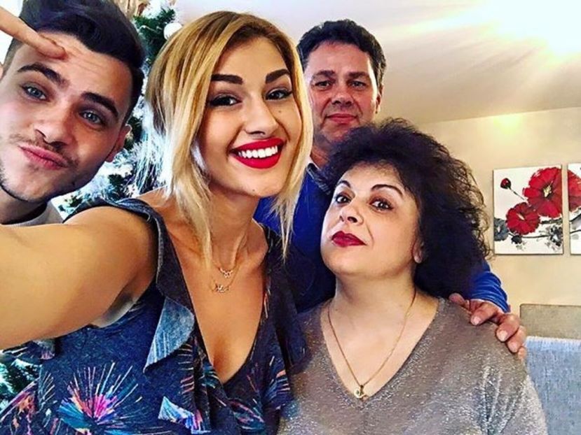 27 - 0 a AE 30idolchallenge