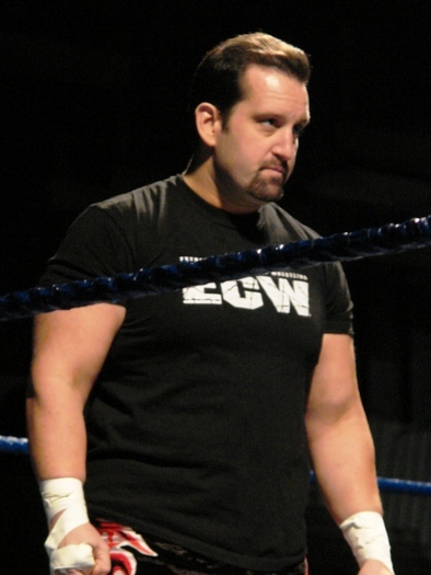 10823810_AGDAVUHGU - tommy dreamer