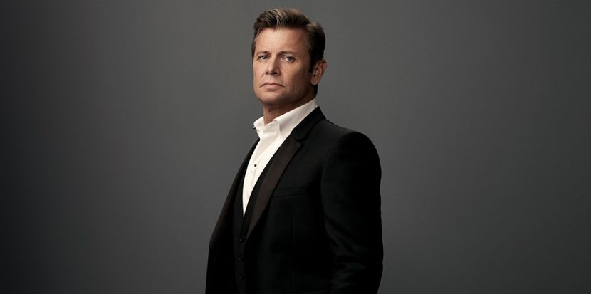 *Era pe langa ele si auzise tot* Alejandra!! - Episode 01