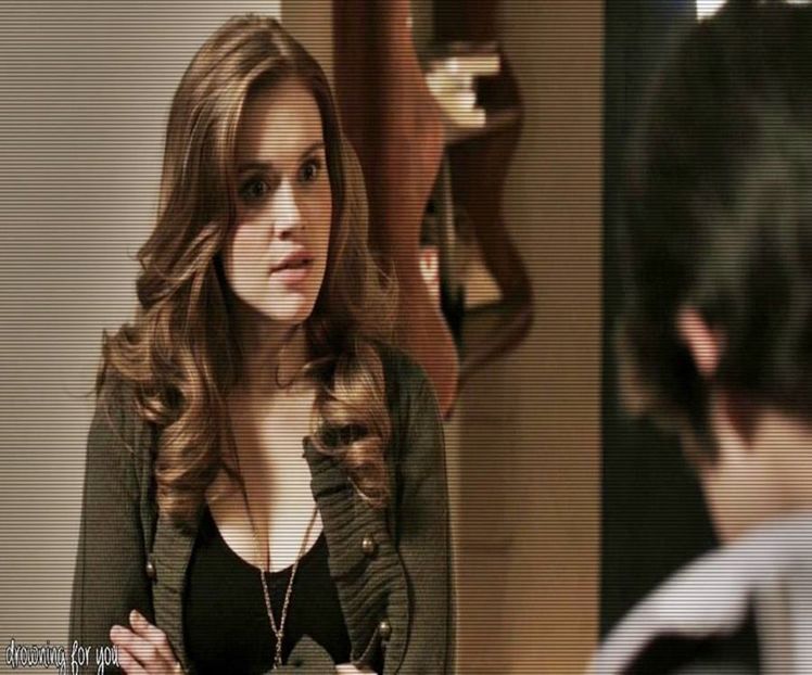 M-a sunat directorul.. Versace i-a furat bicicleta Ezrinei! - episodul 60