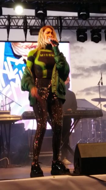  - 01 Ereteam concert Vivo