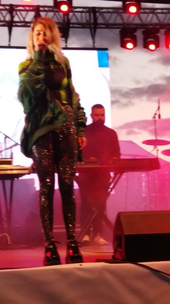  - 01 Ereteam concert Vivo