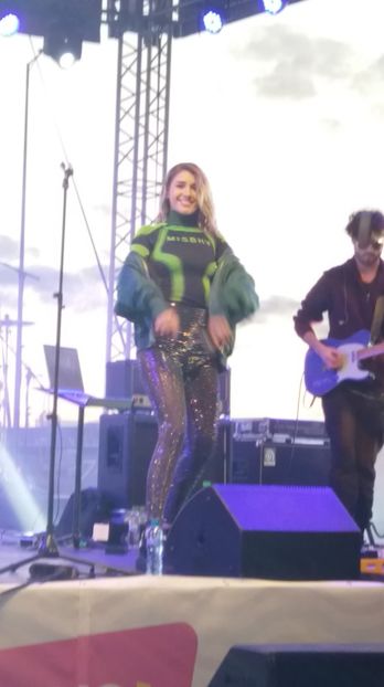  - 01 Ereteam concert Vivo