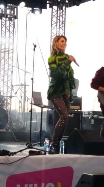  - 01 Ereteam concert Vivo