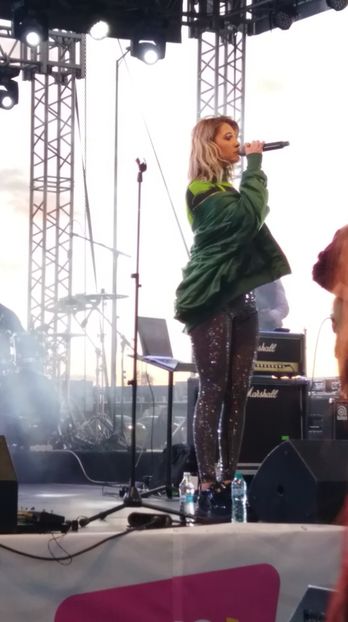  - 01 Ereteam concert Vivo