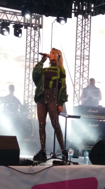  - 01 Ereteam concert Vivo