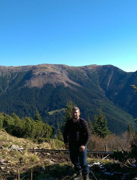  - Varful Tihu-Muntii Calimani Octombrie 2018