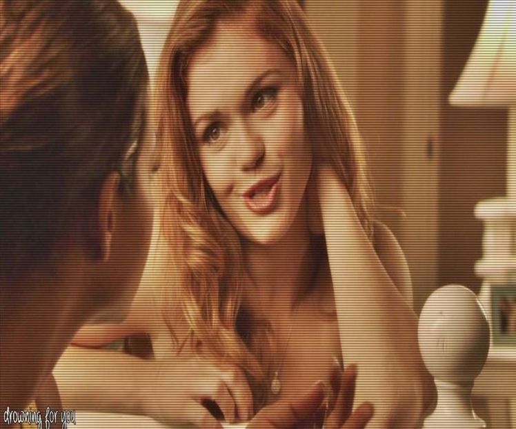 Siii ma gandeam sa-mi pun unghiile negre..dar nu stiu ce sa zic, tu ce zici? - episodul 61