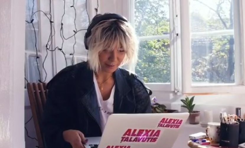 bandicam 2018-10-13 19-49-53-939 - 0 a Lala