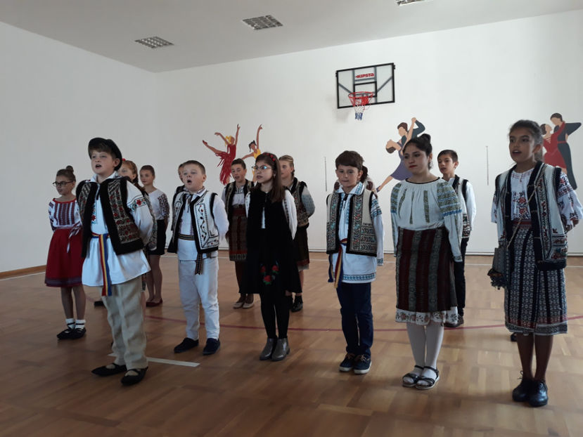 la scoala noastra (49) - vizita colegilor din Cernoleuca