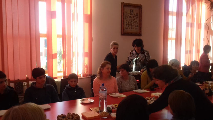 la scoala noastra (89) - vizita colegilor din Cernoleuca