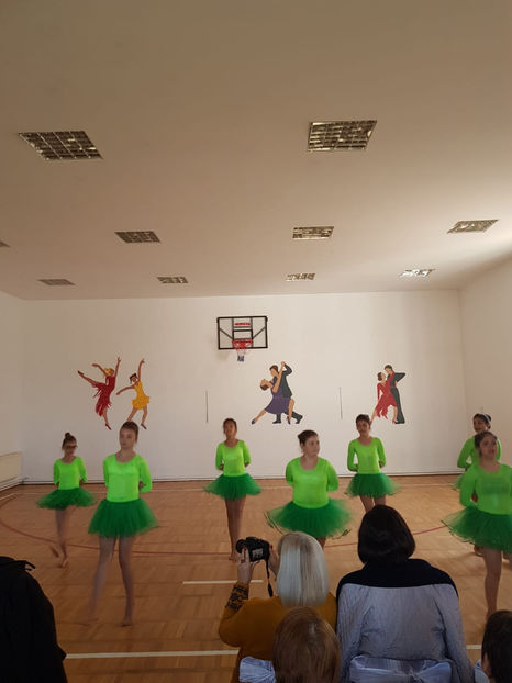 la scoala noastra (92) - vizita colegilor din Cernoleuca