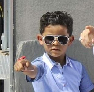 Bine. Ma duc si caut pe laptop, ce crezi? =))))) - episodul 61