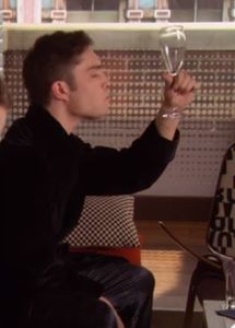 Stai asa ca mai am putin din paharul asta... - episodul 61