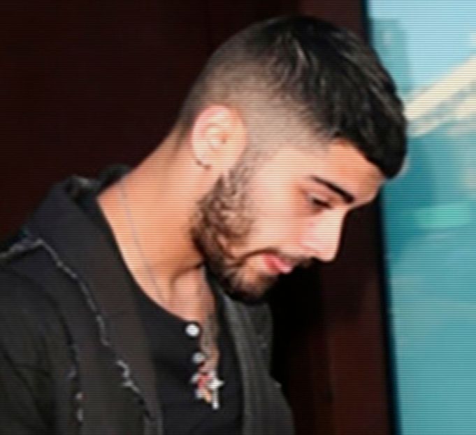 — Jumatate, alegeam sa-mi petrec timpul in fata acestuia, urmarind mersul colocatarilor si - SO1xE01 Who are you to judge