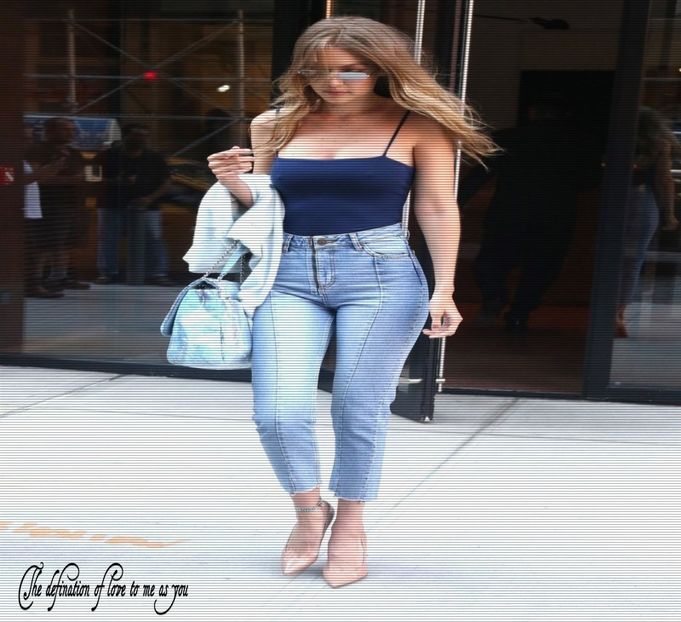 ❧ℭッ ๅ́α̢ɹǝ͢м҉ǝнdǝ✘ de amuzament, cel mai probabil pentru ca nervii pricinuiti de piedica pe - SO1xE01 Who are you to judge