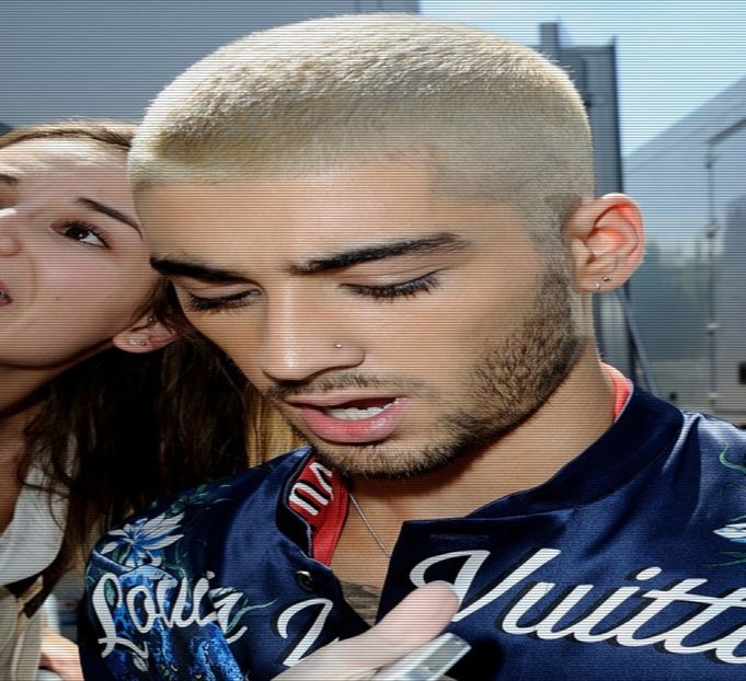 — Mi-i rotesc atunci cand ea aduce in discutie un posibil nume ce s-ar fi - SO1xE01 Who are you to judge