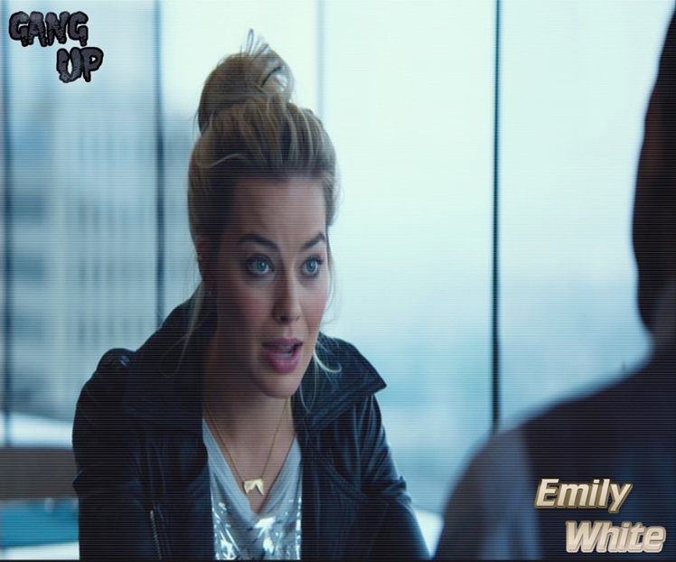 - Încep să râd și mă prind de el. "Eric, cât de bine mă cunoști încât să crezi.....că aș trece + - Epii 28 _ Cant feel my face