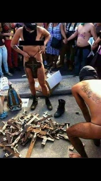 Cronica Carcotasilor - Cronica Carcotasilor Part 1