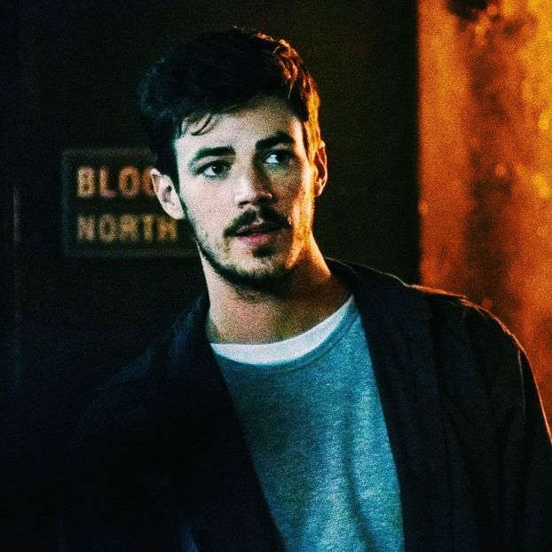 ⤑ᵖᶤᶰᵏĿЄ♏ØИÂÐЄ ┊# nu se poate abtine si incepe sa rada cand ea realizeaza ce insinua el;Si cea(click - SO1xE01 Who are you to judge