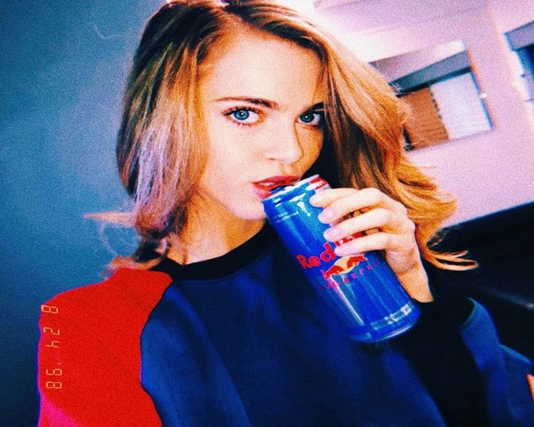 ⤑ᵖᶤᶰᵏĿЄ♏ØИÂÐЄ ┊# se opreste din caterinca,super confuza si se(click - SO1xE01 Who are you to judge