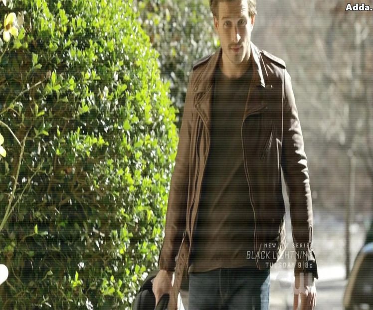 》*Se joacă cu lba ei prin sărut* Da, Grant ar trebui să fie la un seminar acum, iar Juan + - SO1xE01 Who are you to judge