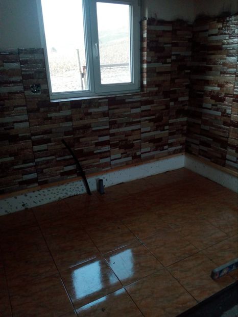  - Casuta noastra de la tara
