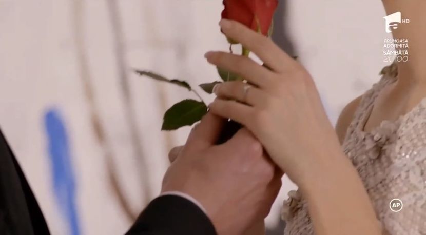 bandicam 2018-10-28 21-13-37-913 - 01 fructul oprit 01-02