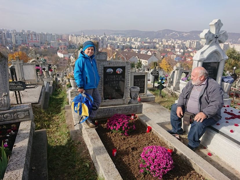  - 2018 La mormânt 1 Nov