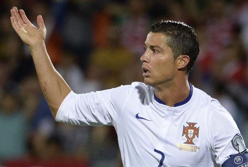 Si eu te-am pupat #Derekutu ; Baa poate nu ma mai maturi pe la picioare..sunt insurat, nu e de - episodul 62