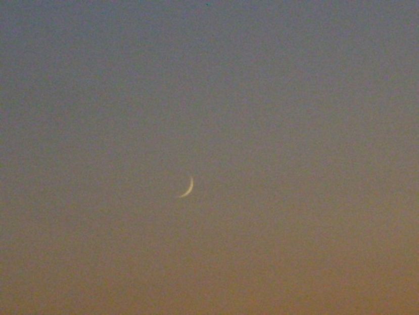 Luna nou nouta in Sagetator - Luna - Soarele si norii - 1