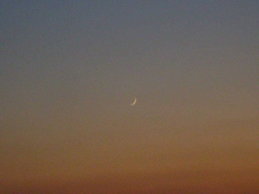 Luna nou nouta in Sagetator - Luna - Soarele si norii - 1