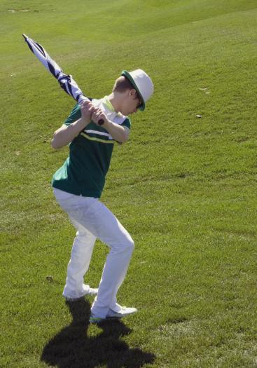 QXHJMDURHMWBPAERGXT - Lucas Grabeel