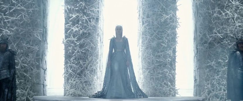 ▬ Ravenna e de negasit, iar copilul pe care si-l dorea nu a aparut niciodata. Asta e momentul in - I - The Goddess Of Death - Change Of Heart