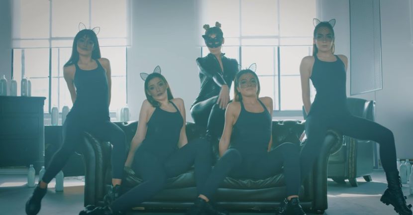 bandicam 2018-11-13 20-53-27-118 - A - 69