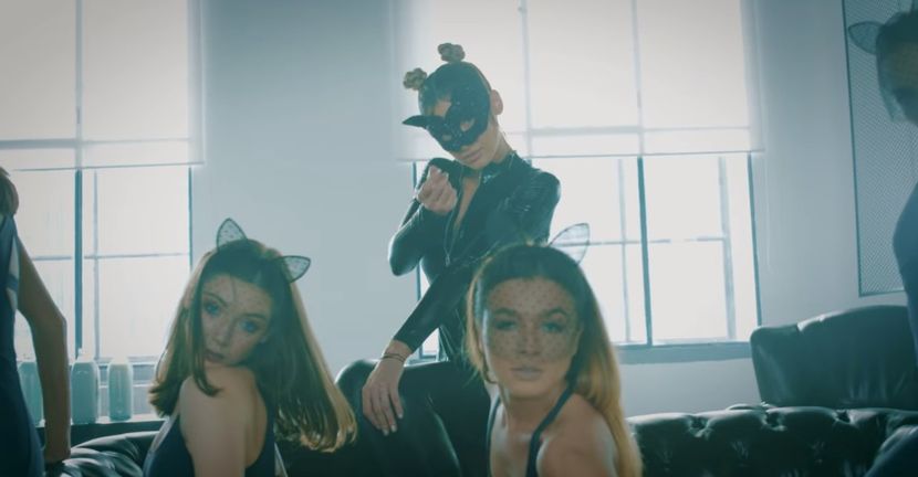 bandicam 2018-11-13 20-53-28-561 - A - 69