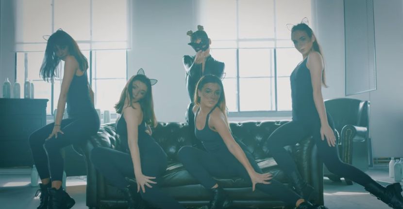 bandicam 2018-11-13 20-53-29-680 - A - 69