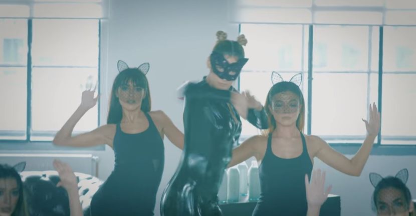 bandicam 2018-11-13 20-53-35-487 - A - 69