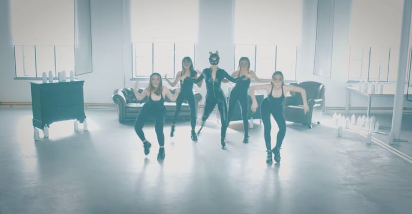 bandicam 2018-11-13 20-53-38-791 - A - 69