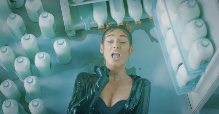 bandicam 2018-11-13 20-59-40-856 - A - 69