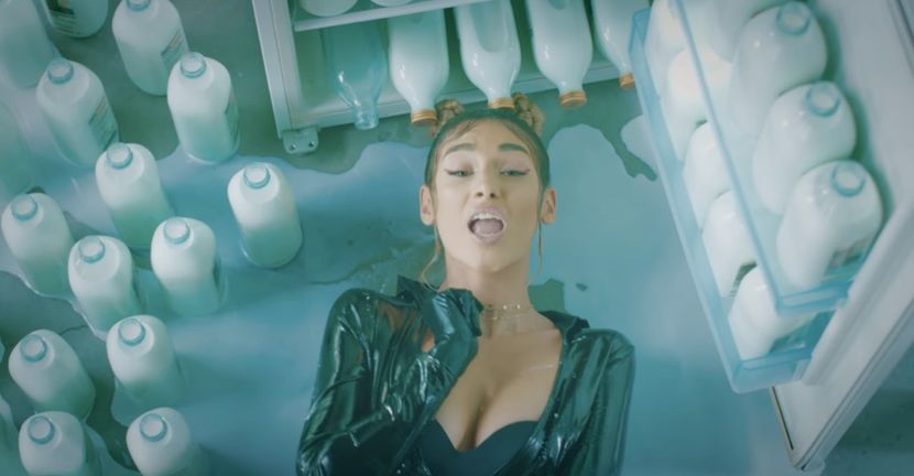 bandicam 2018-11-13 20-59-41-080 - A - 69