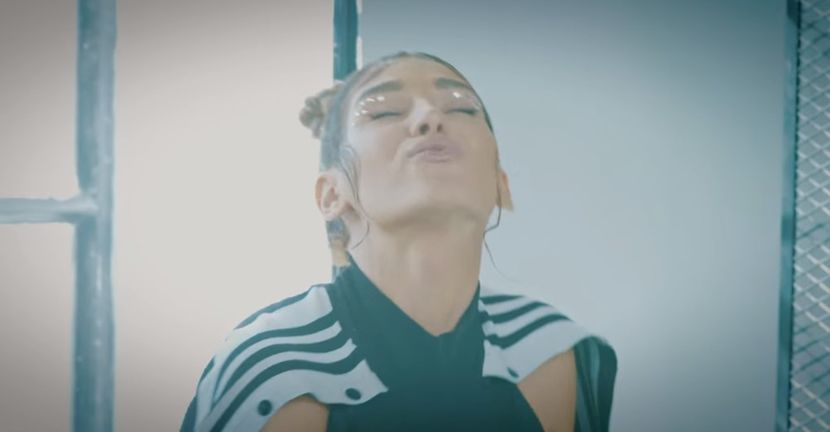 bandicam 2018-11-13 20-59-49-216 - A - 69