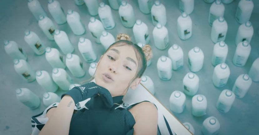 bandicam 2018-11-13 20-59-55-701 - A - 69