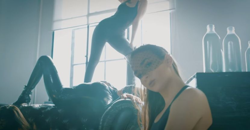 bandicam 2018-11-13 21-01-33-184 - A - 69 - 2