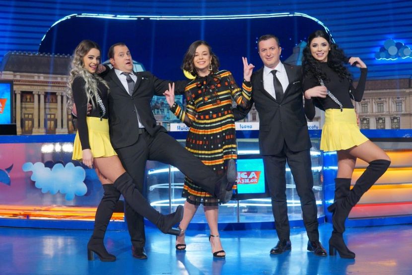 Cronica Carcotasilor - Cronica Carcotasilor Part 1